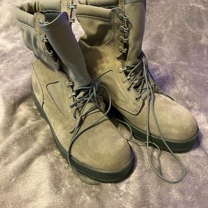 Brand New Mil Spec Boots, 10.5